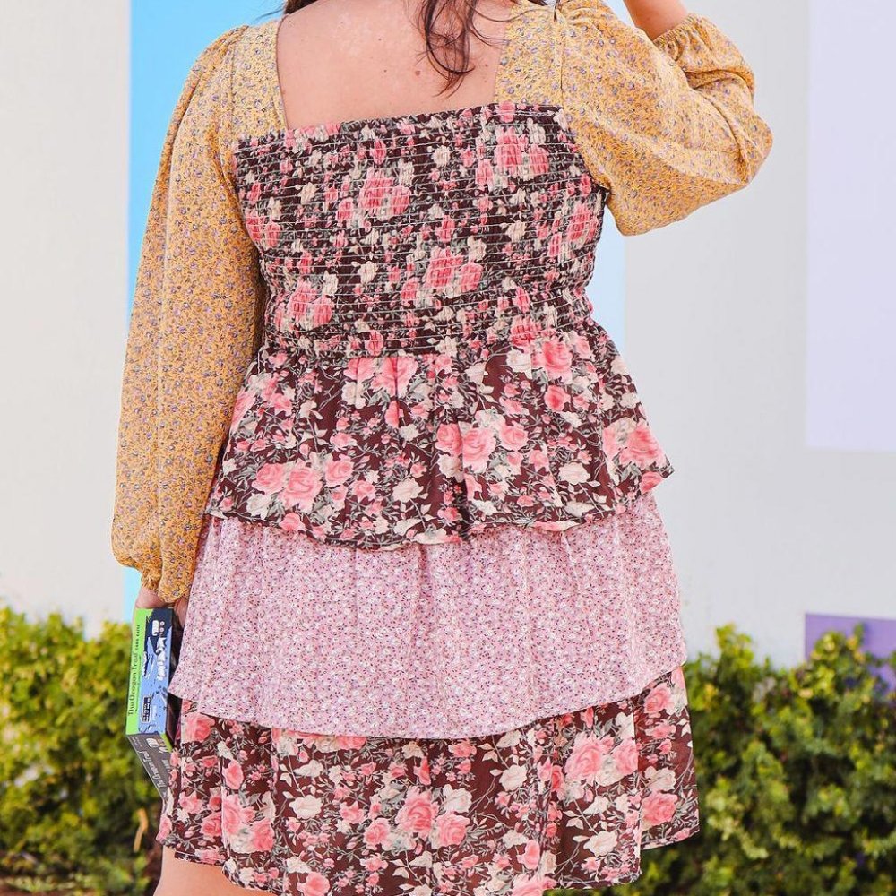 STROLL‎ AROUND FALL DRESS - Picture 3 of 4